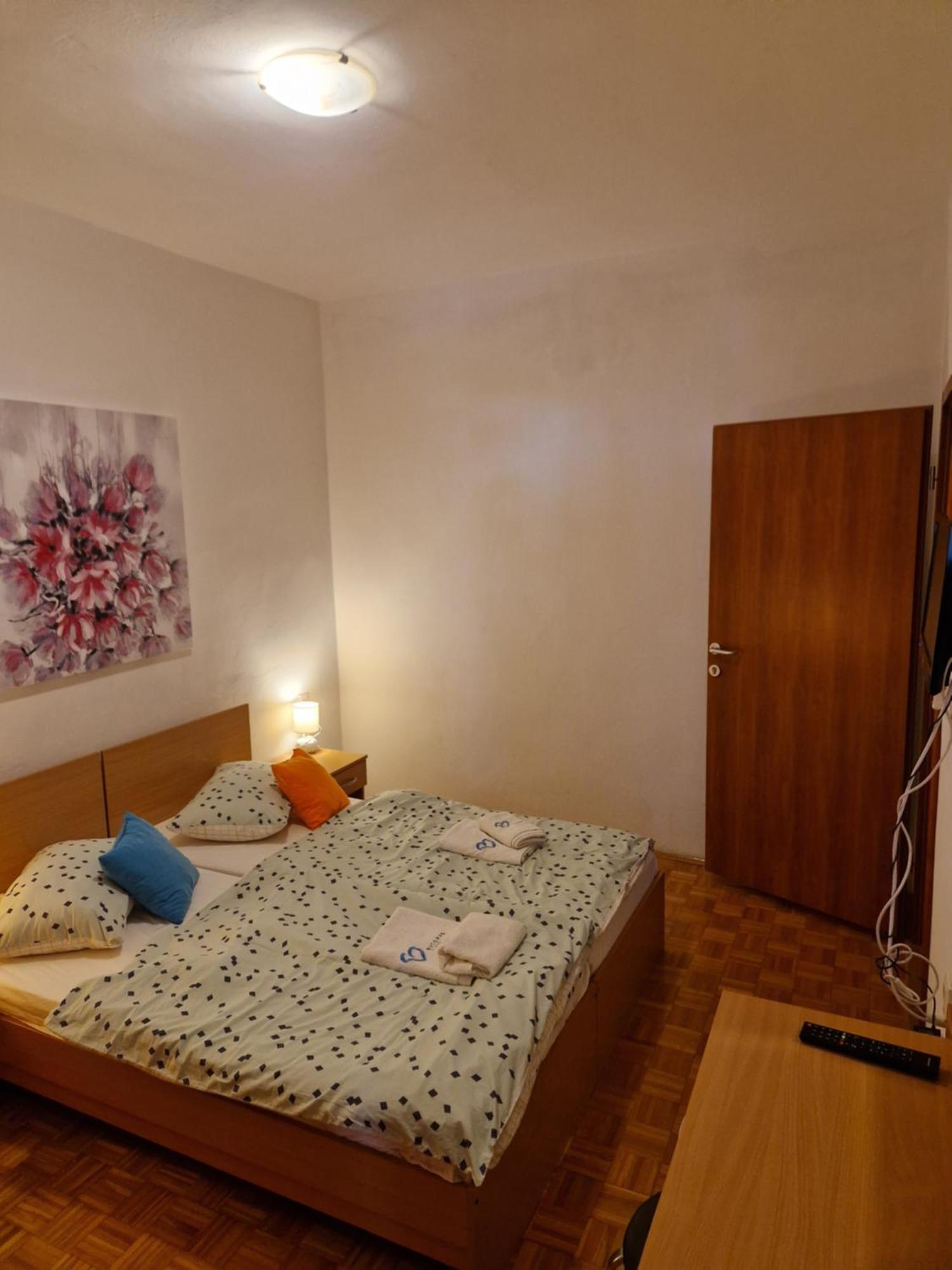 Pansion Gaspar Biograd Na Moru Ngoại thất bức ảnh